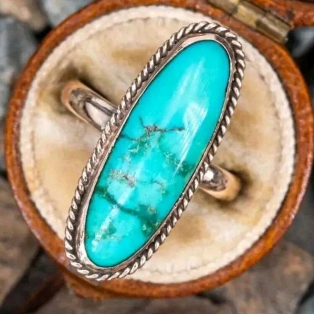 3 Pieces, Earrings, Ring & Stack Bracelets. Bundl… - image 6